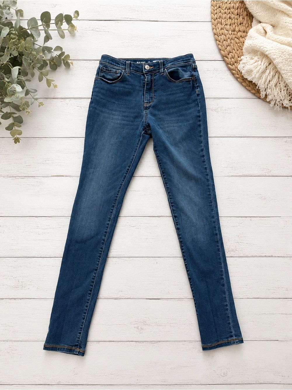 Old Navy Rockstar Super Skinny Jeans High-Rise Girls Size 16 Dark Wash